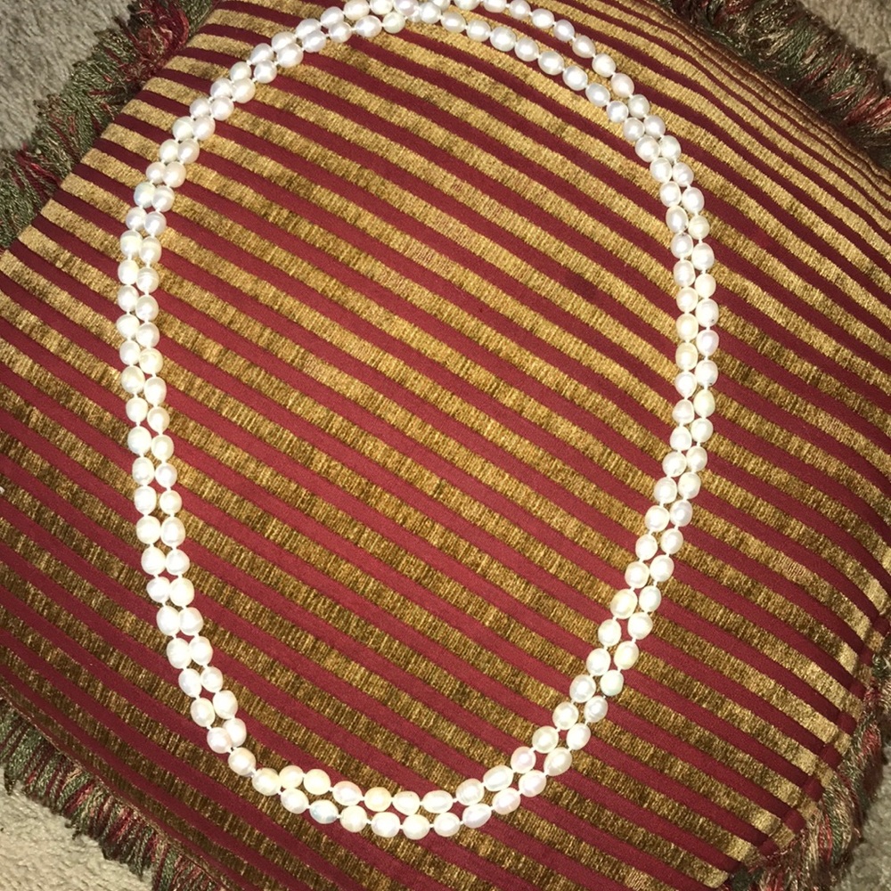 Real genuine Pearl Necklace